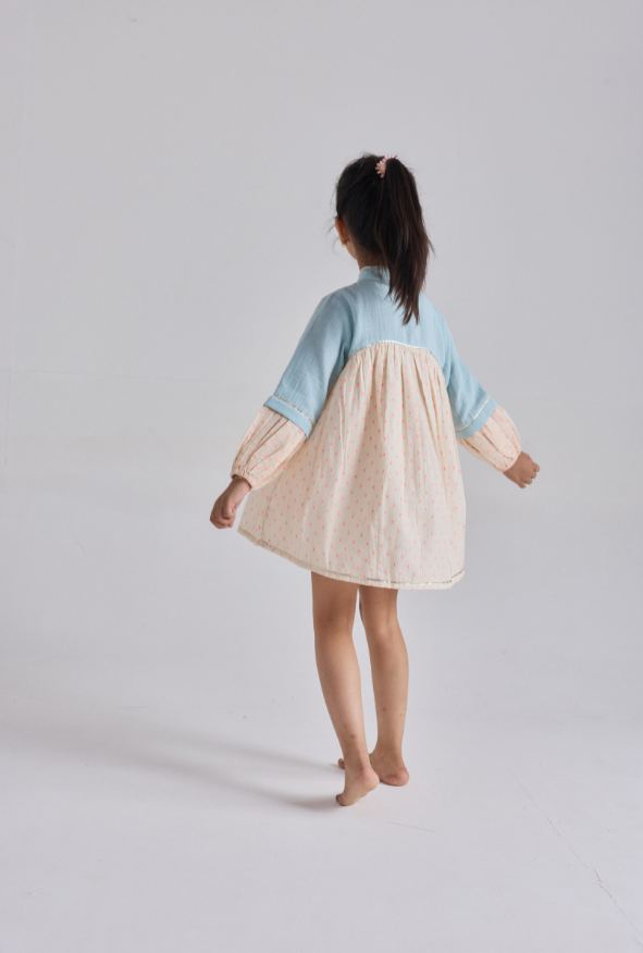 LILA DRESS