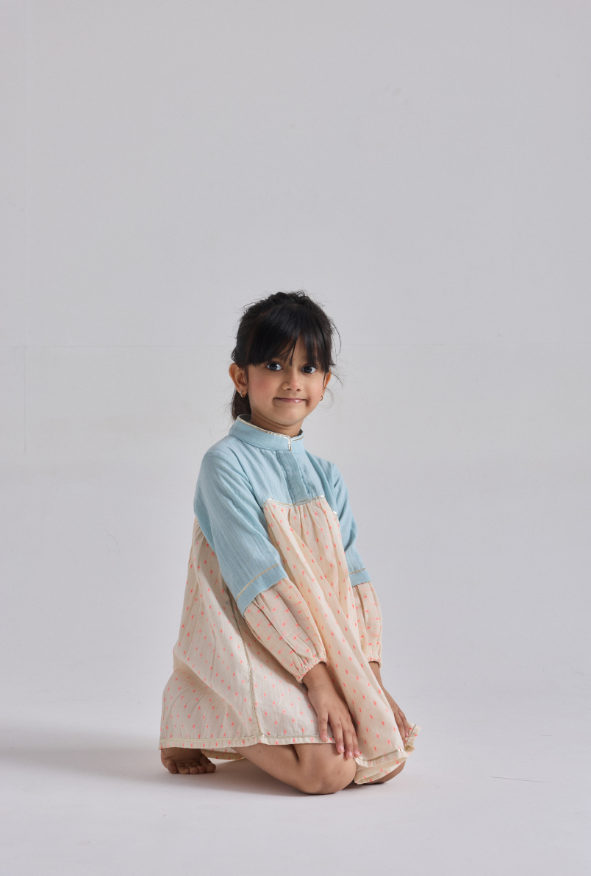 LILA DRESS