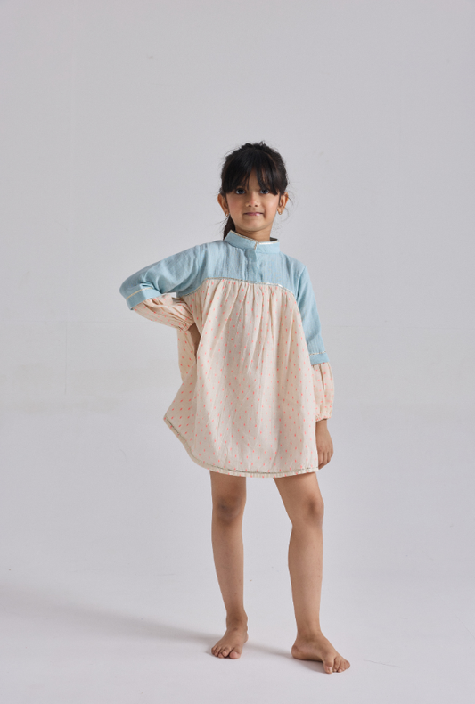 LILA DRESS